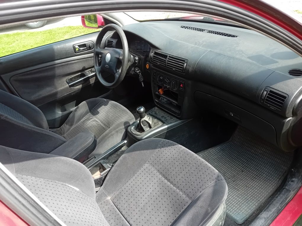 Vw passat 1.8 klima zdrowy
