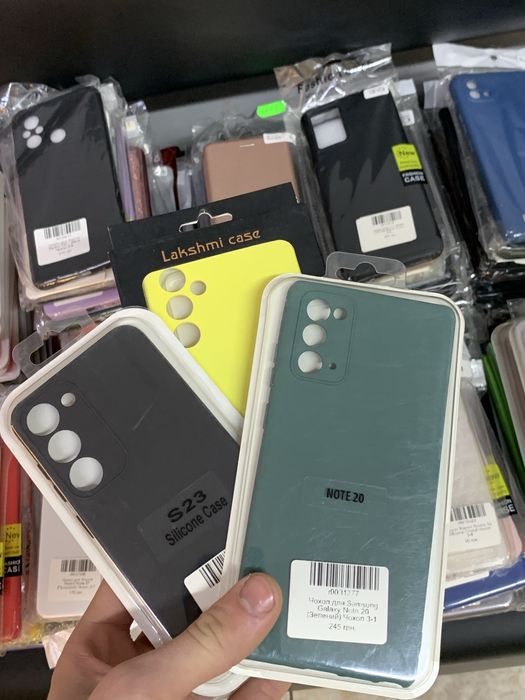 Оптом продам чохли на телефони !