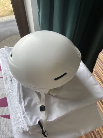 Kask narciarski uvex