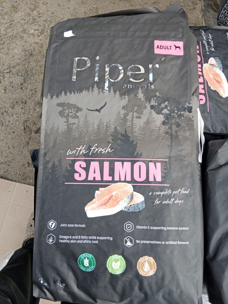 Karma dla psa Piper 12 kg łosoś