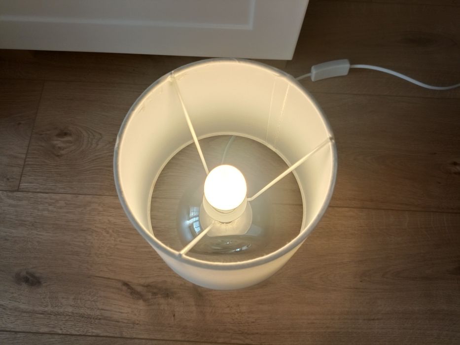 Lampka nocna na stolik biurko