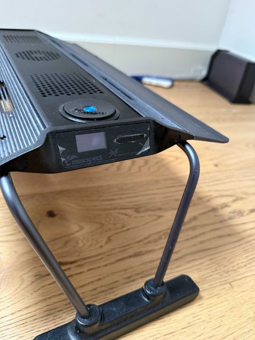Lampa Maxspect R5 100 + bezprzewodowy kontroler iCV6