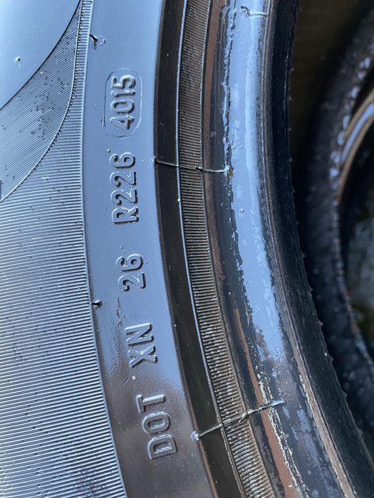 Opony zimowe 255/55/19