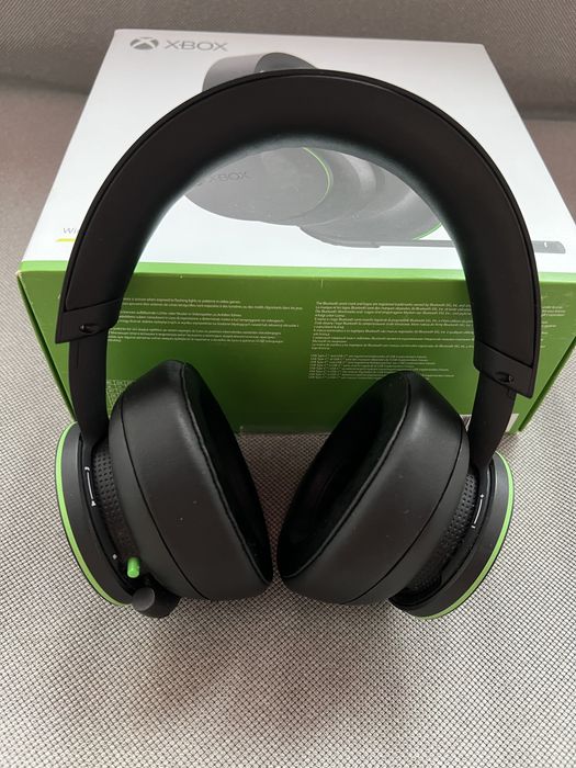 Наушники Xbox Wireless Headset
