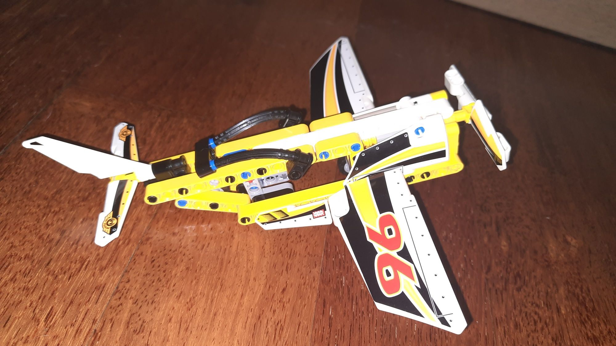 Lego Technic 42044 samolot 2 w 1