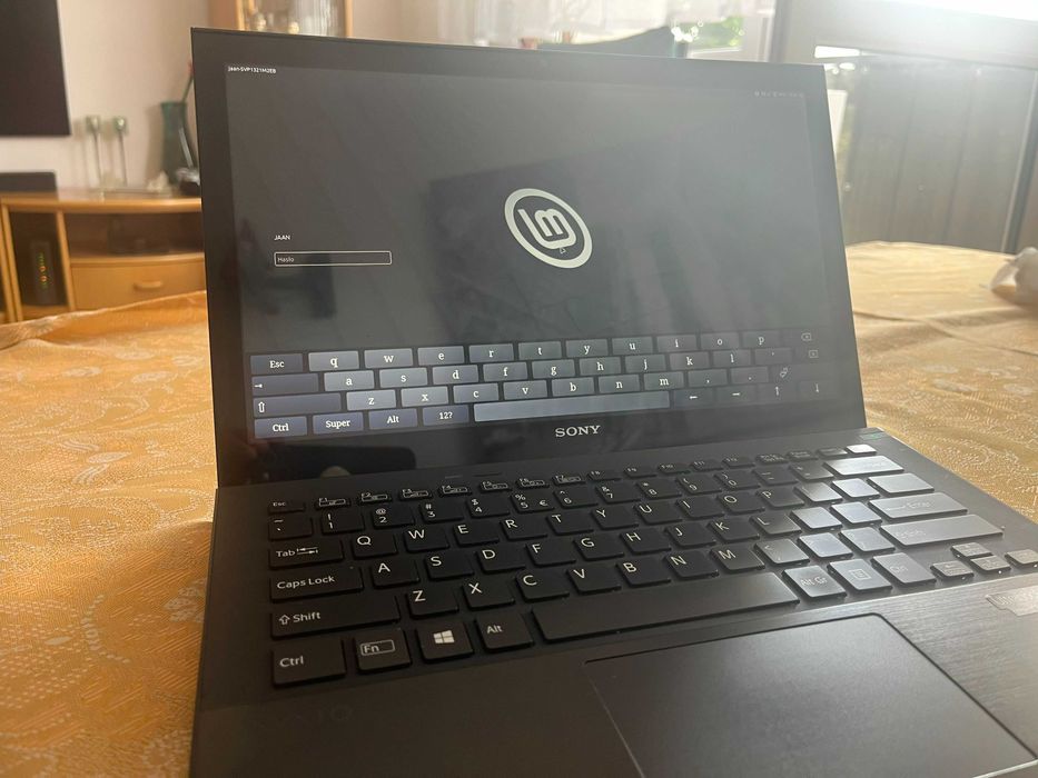 Sony Vaio 13,3 cala z Linuxem  b.dobry stan