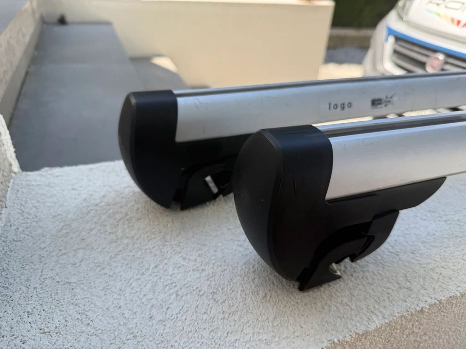 VW Touran 04-15 bagażnik oryginał Alu klucz