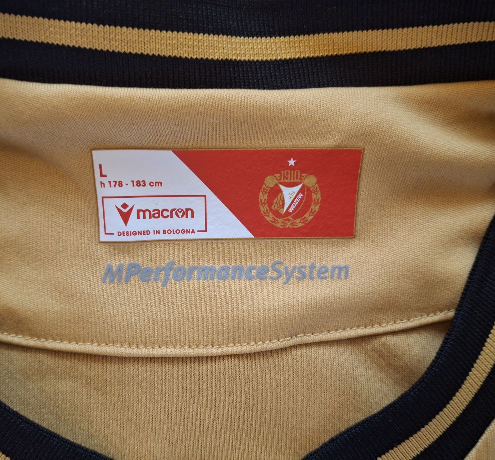 Koszulka sportowa