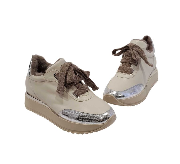 Італійське зимове жіноче взуття кросівки фірми Kelton р.36,37,38 Хутро