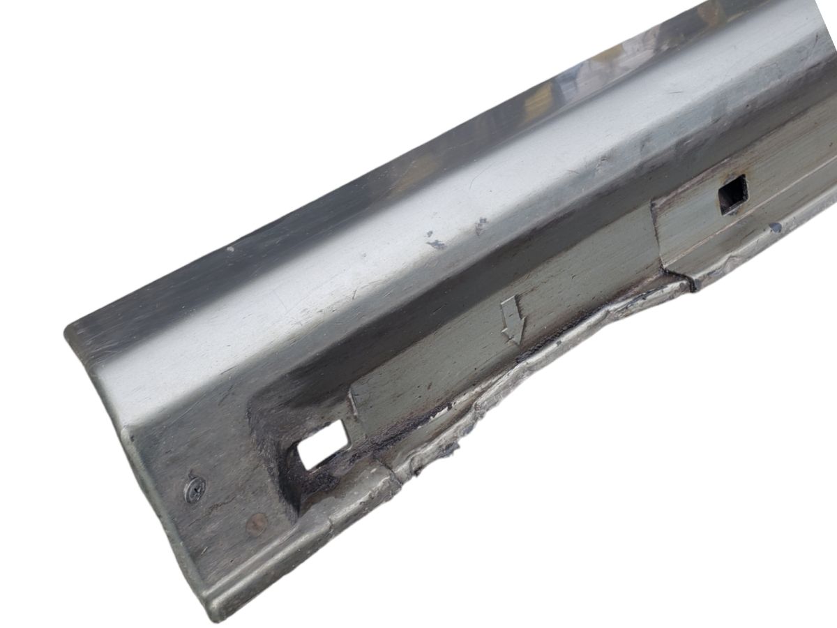 Накладка порога правая Subaru Outback BH 1999-2003 разборка