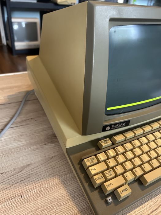 TeleVideo Personal Terminal – klasyk retro computing