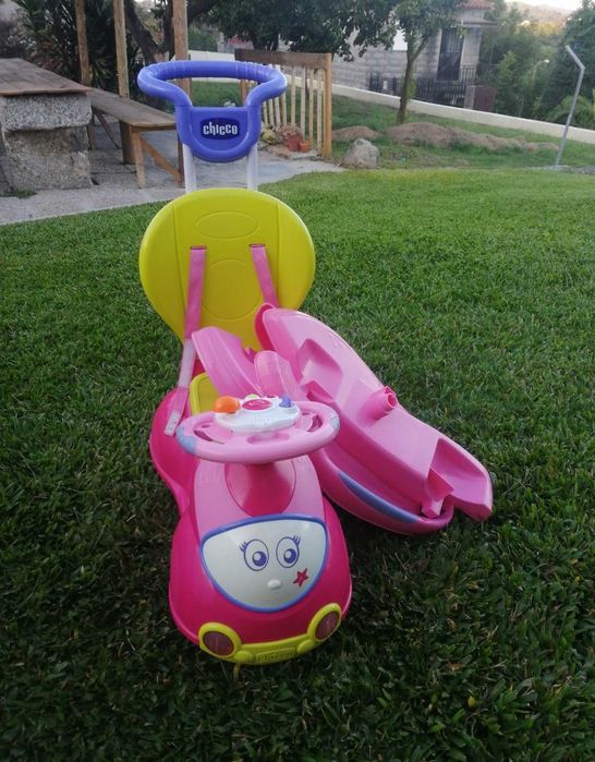 Andador carro de brincar da chicco