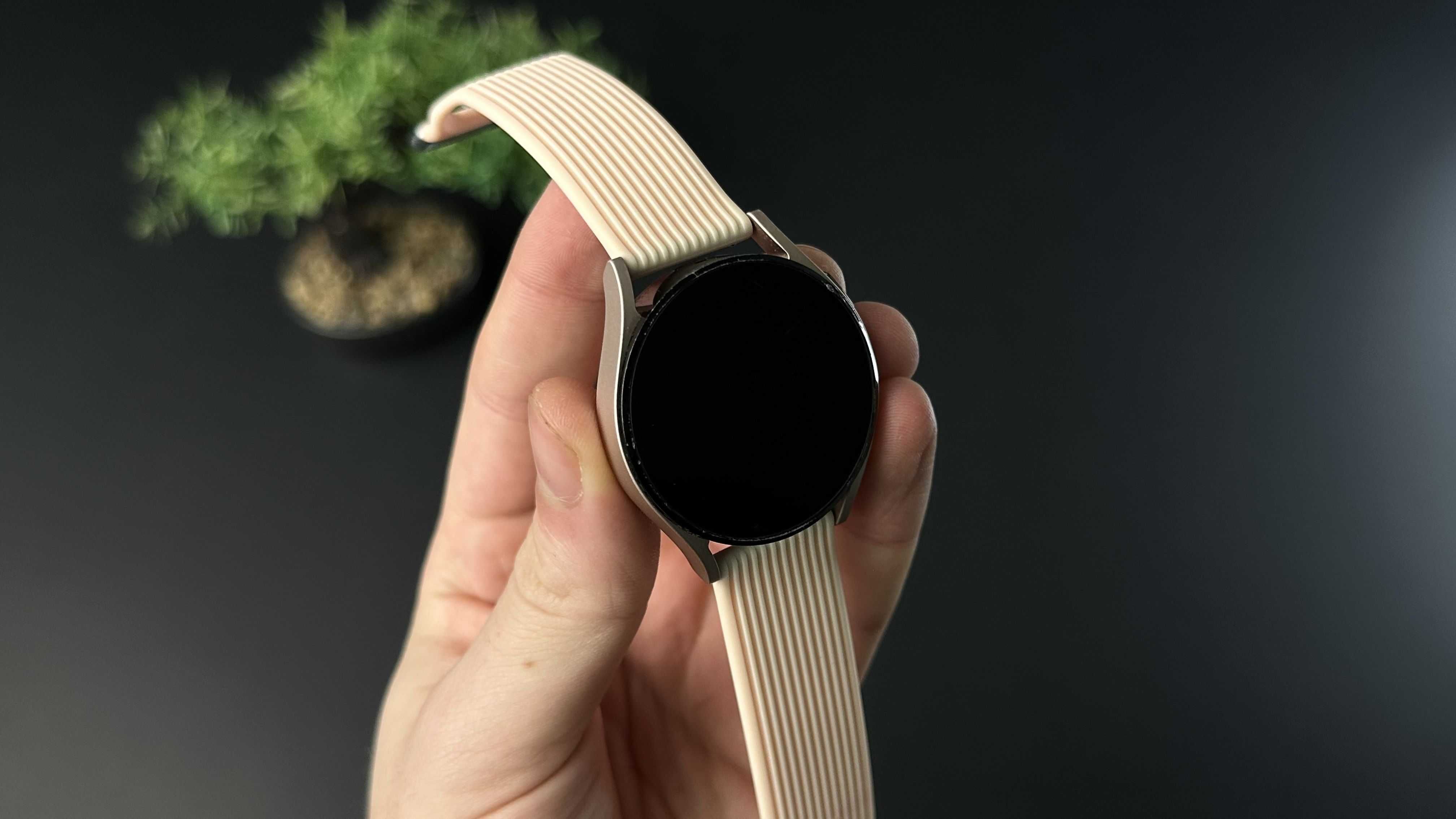 Смарт-годинник Samsung Galaxy Watch4 40mm LTE Gold Гарантія Trade In