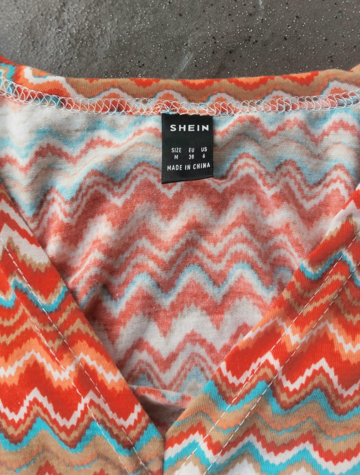 Sukienka mini z długim rękawem boho vintage wycięcie M 38 Nowa Shein