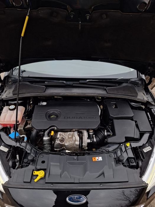 Ford FOCUS MK3 lift Titanium full opcja