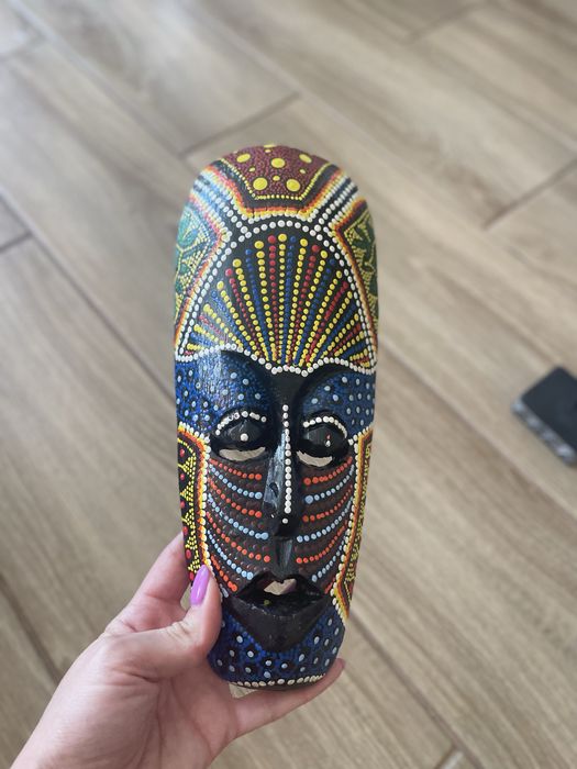 Афро стиль, маски, картини, скатертини