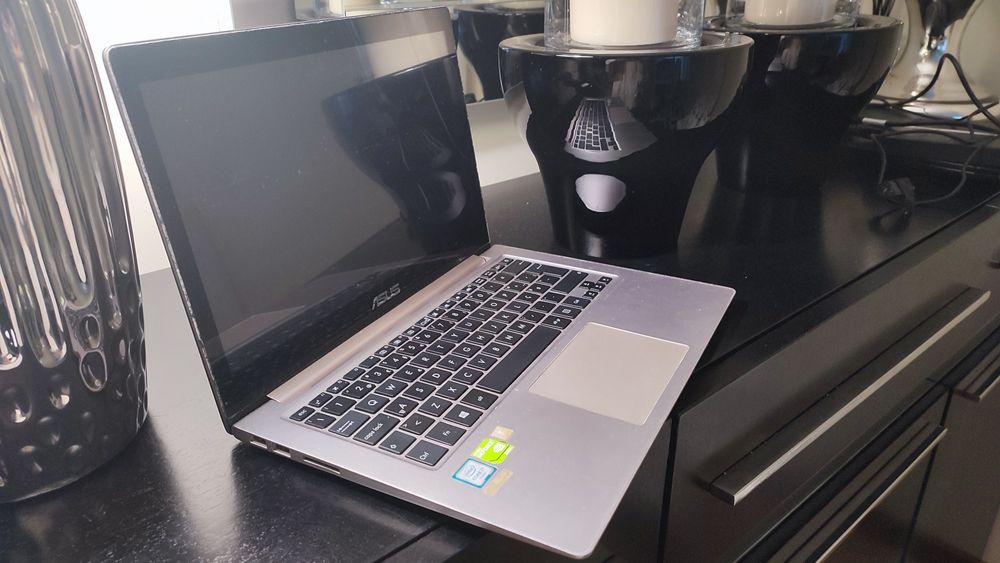 Vendo laptop ASUS UX303U/ peças