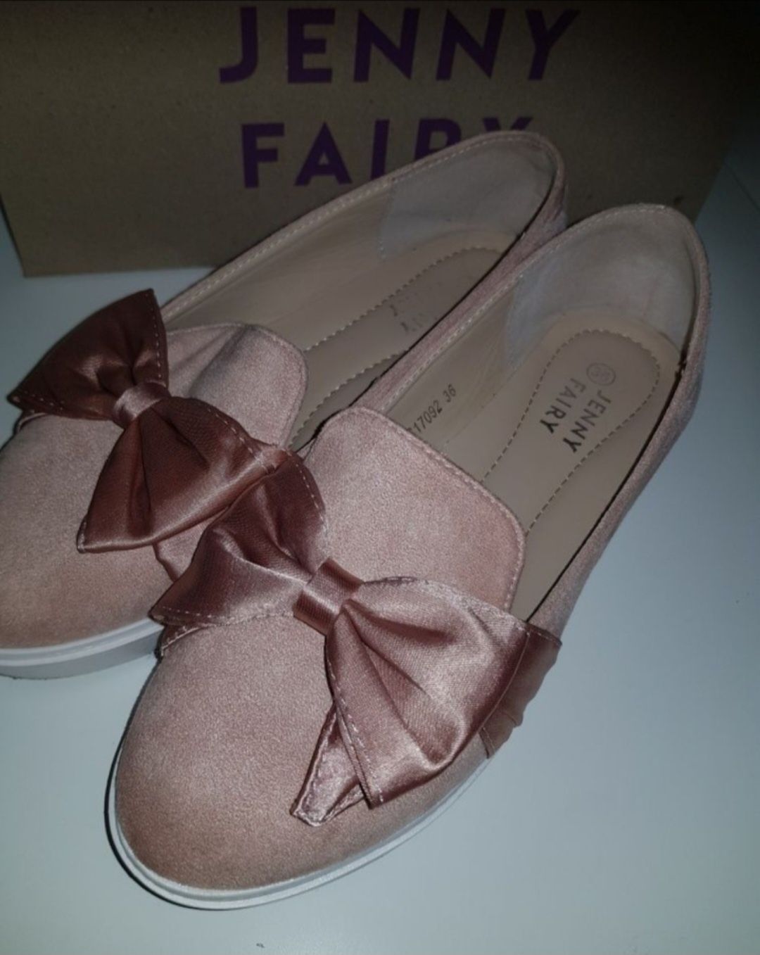 Buty, półbuty, mokasyny r.36