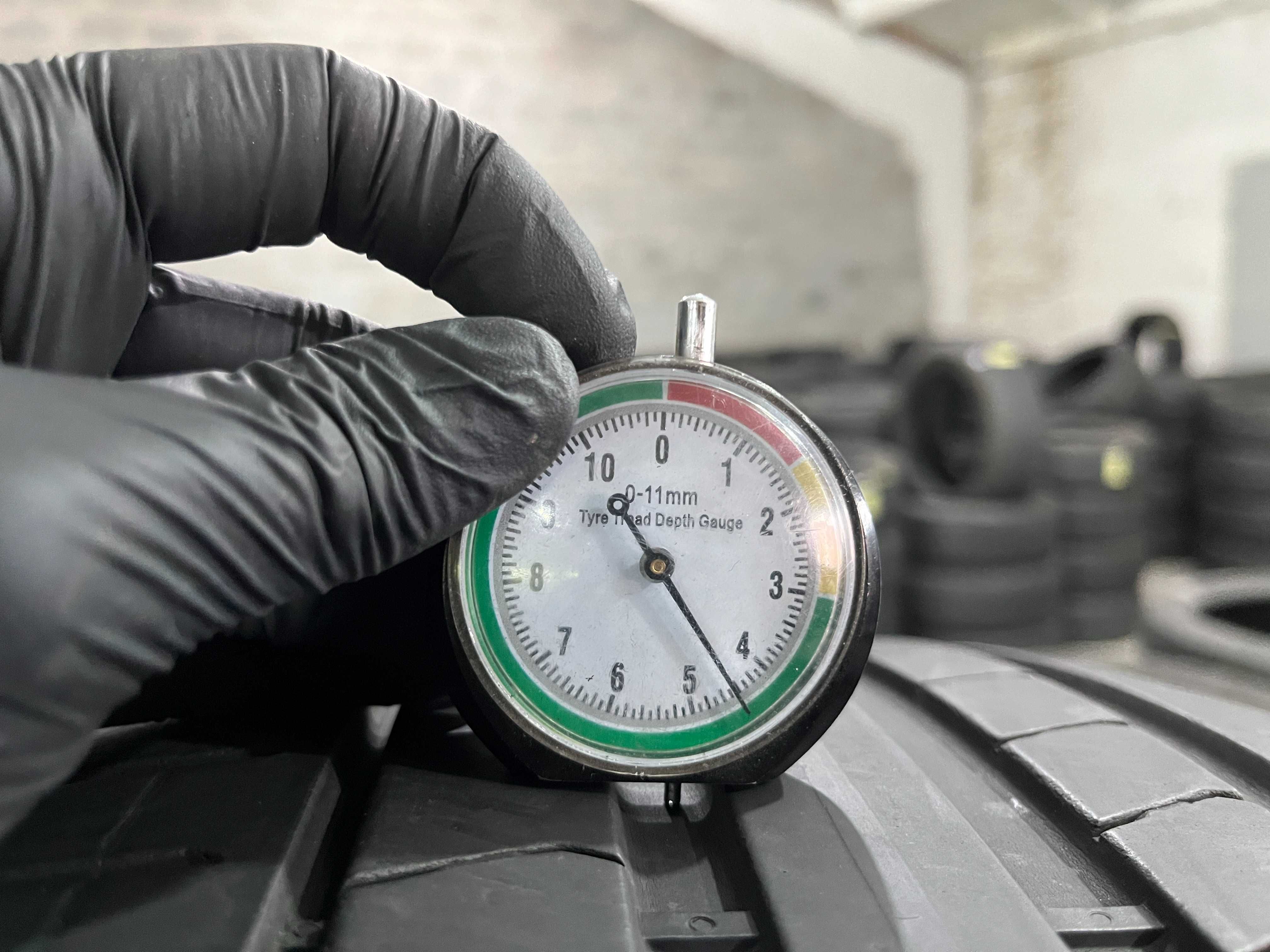 LS952 Літні шини 255/40r21 Pirelli P Zero пара резина р21