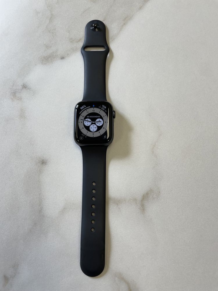 Apple Watch Series 5 44mm