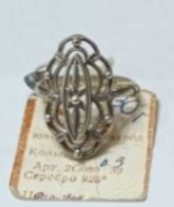 Продаю срібну каблучку