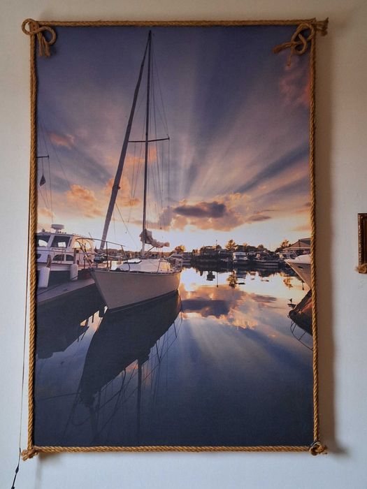 Продам гарну картину в дитячу кімнату.