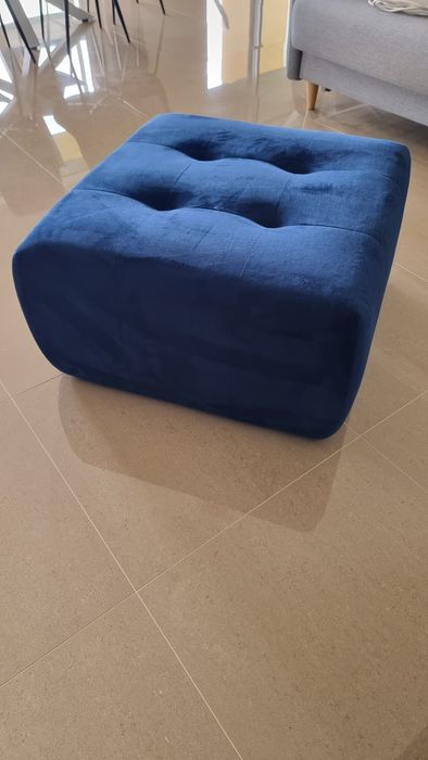 Puf em veludo,  como novo