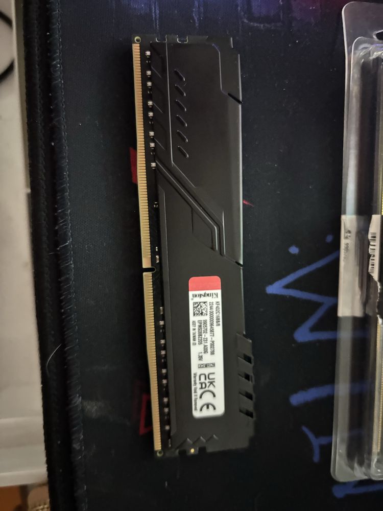 2x8GB RAM Kingston Fury DDR4 2666MHz – Como novas
