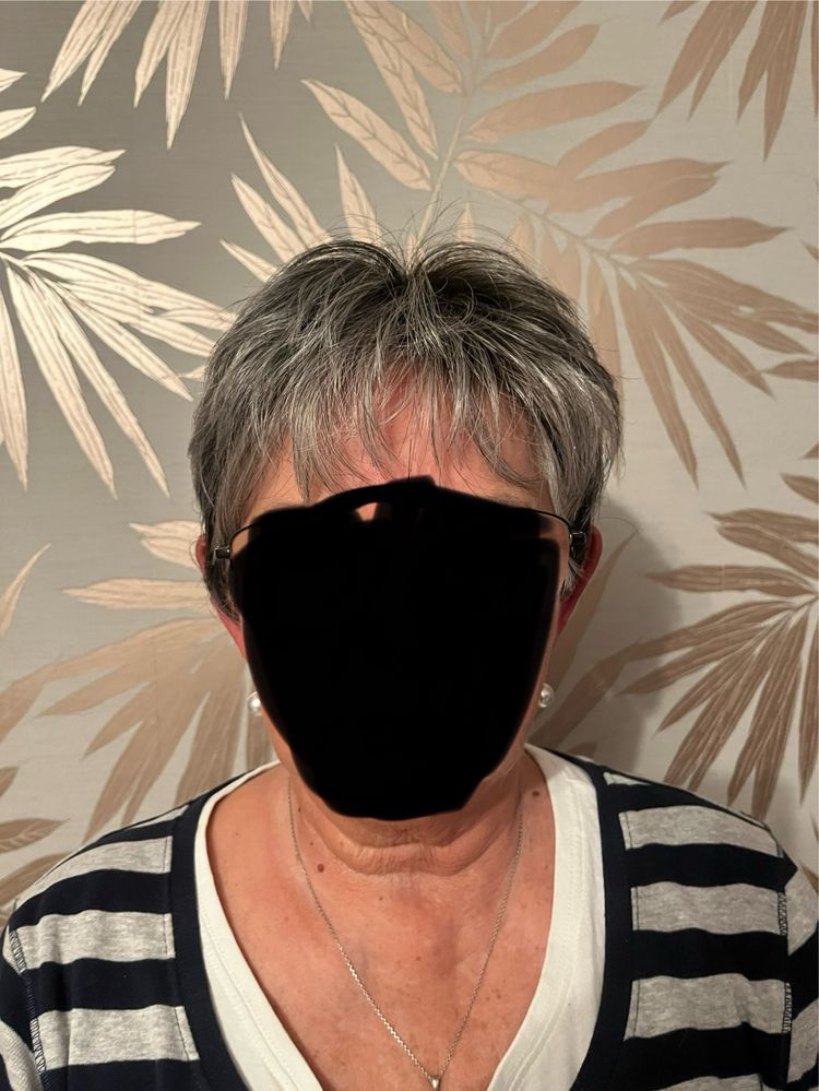 Peruka krótka Gisela Mayer