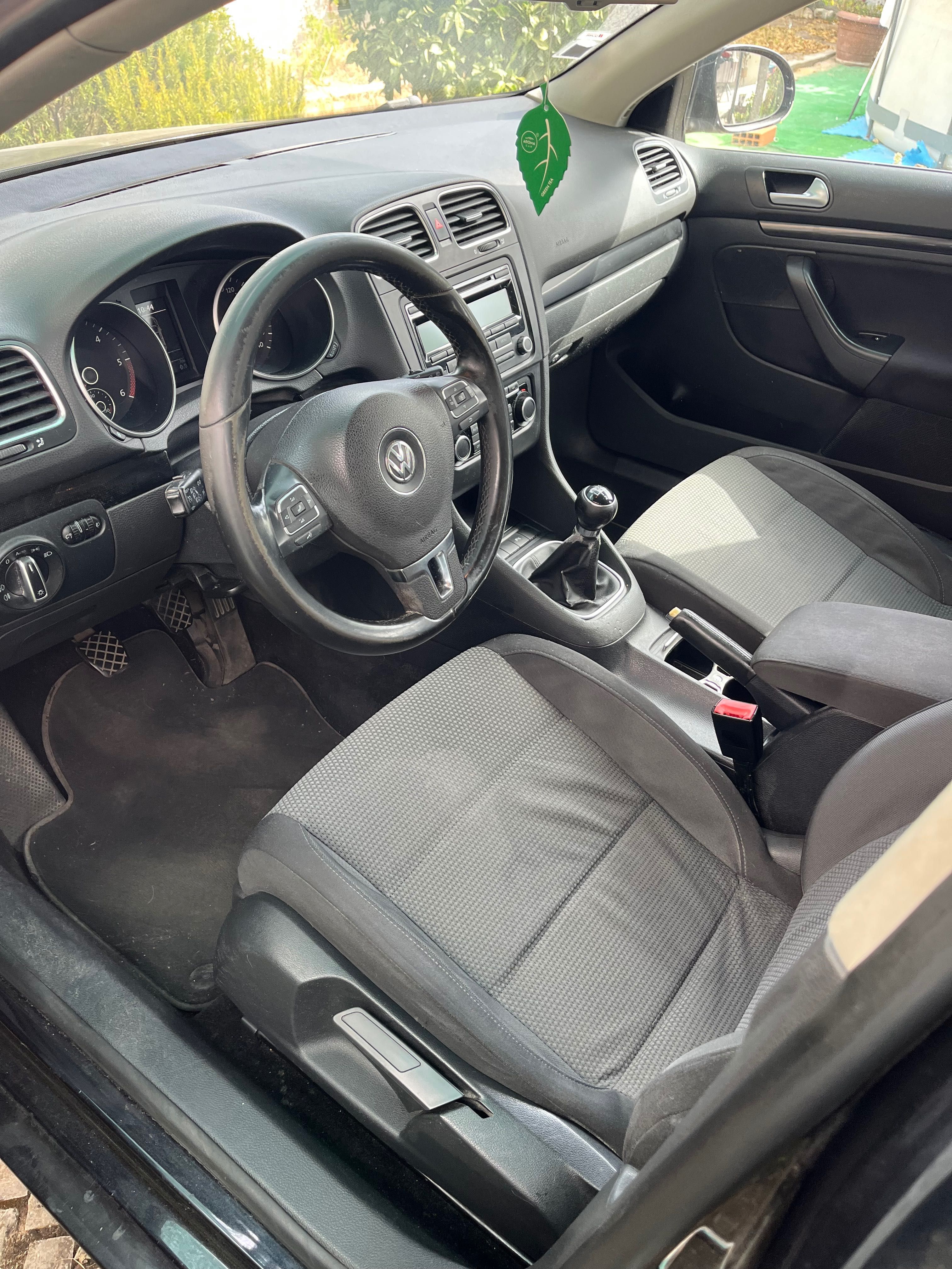Vw golf variant VI
