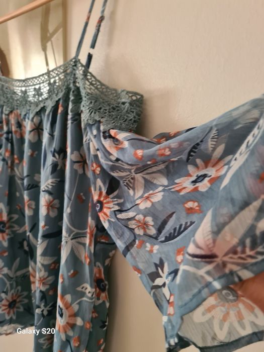 Blusa de verão marca Natura para venda