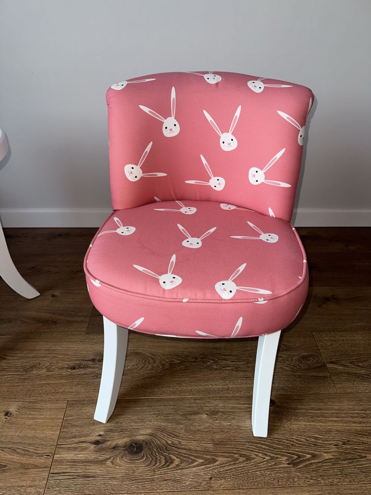 Sofa fotel stolik bunny komplet