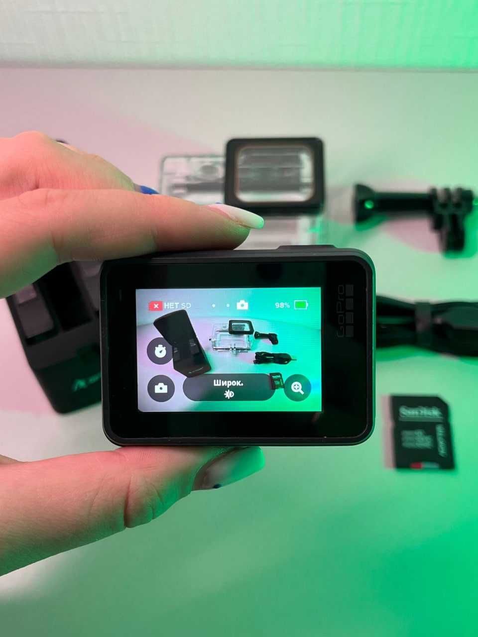 Екшн-камера GoPro HERO 7 black з чудовим комплектом.