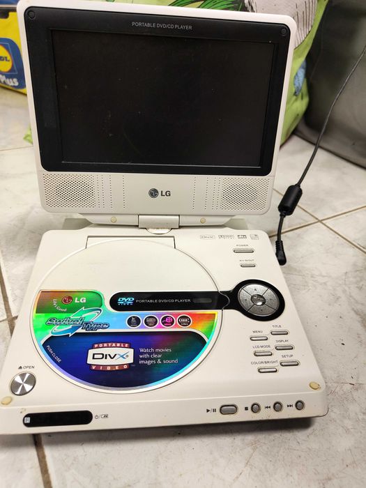 Leitor DVD DivX portatil