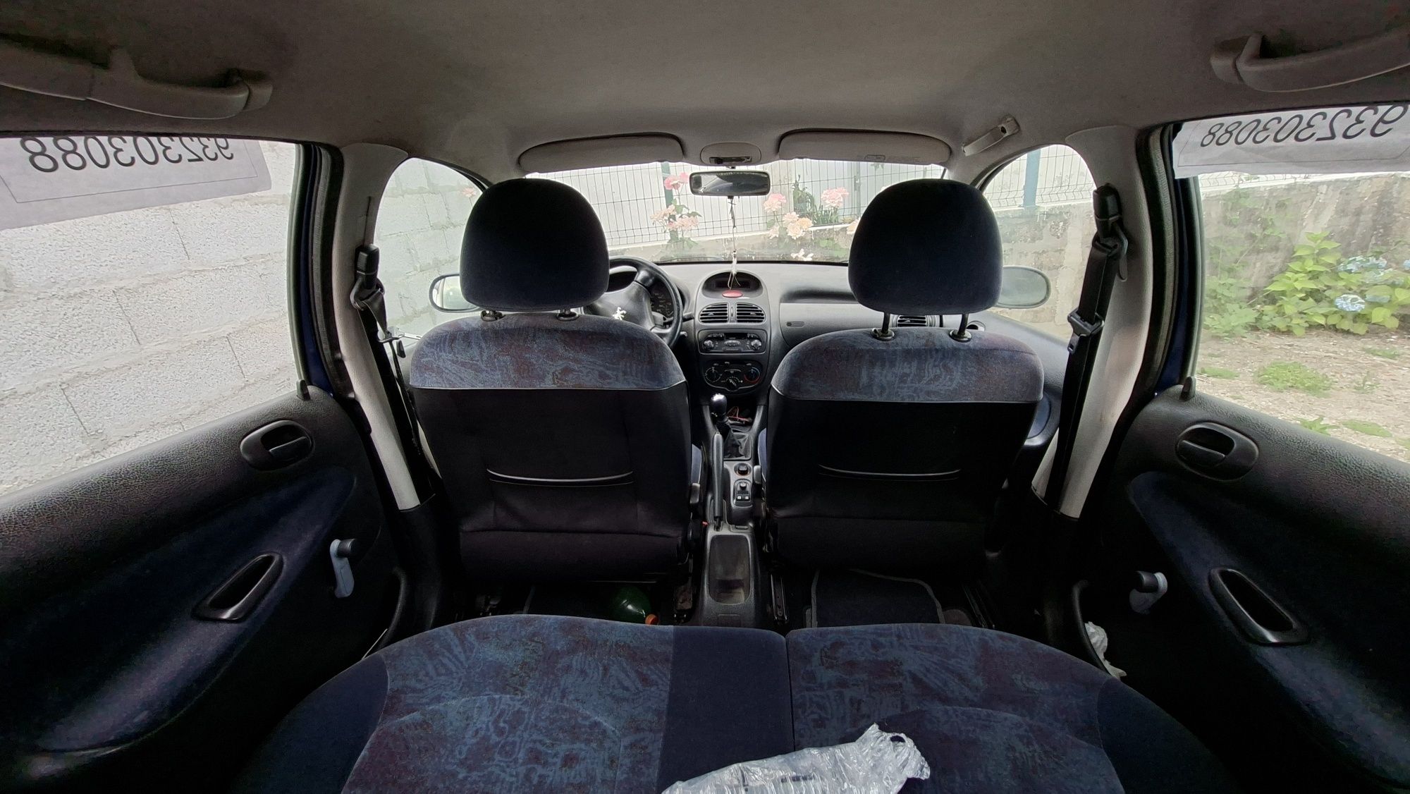 Peugeot 206 1.1 a gasolina