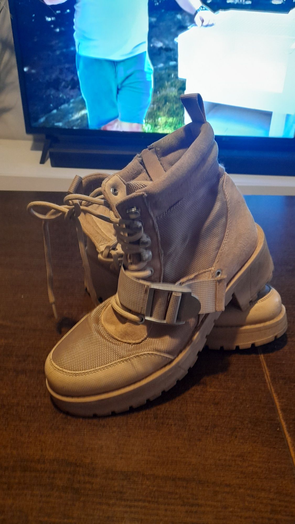 Buty damskie sprzedam