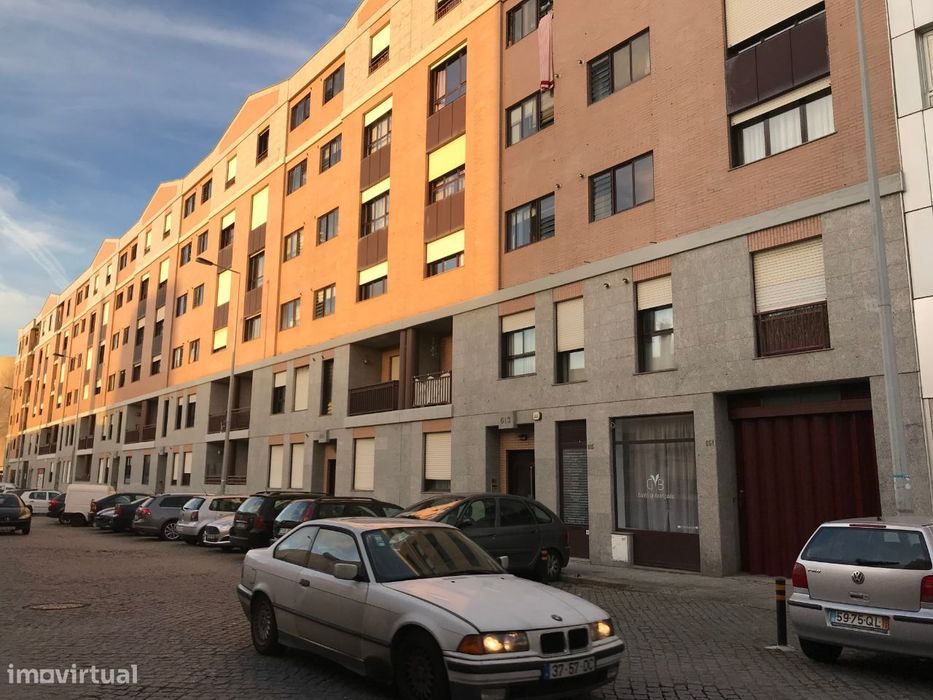 Lugar de garagem em Matosinhos Sul, Rua Sousa Aroso/Comendador Ferreir