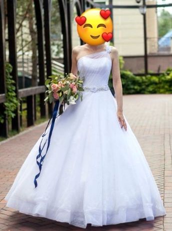 Шикарное свадебное платье Slanovskiy