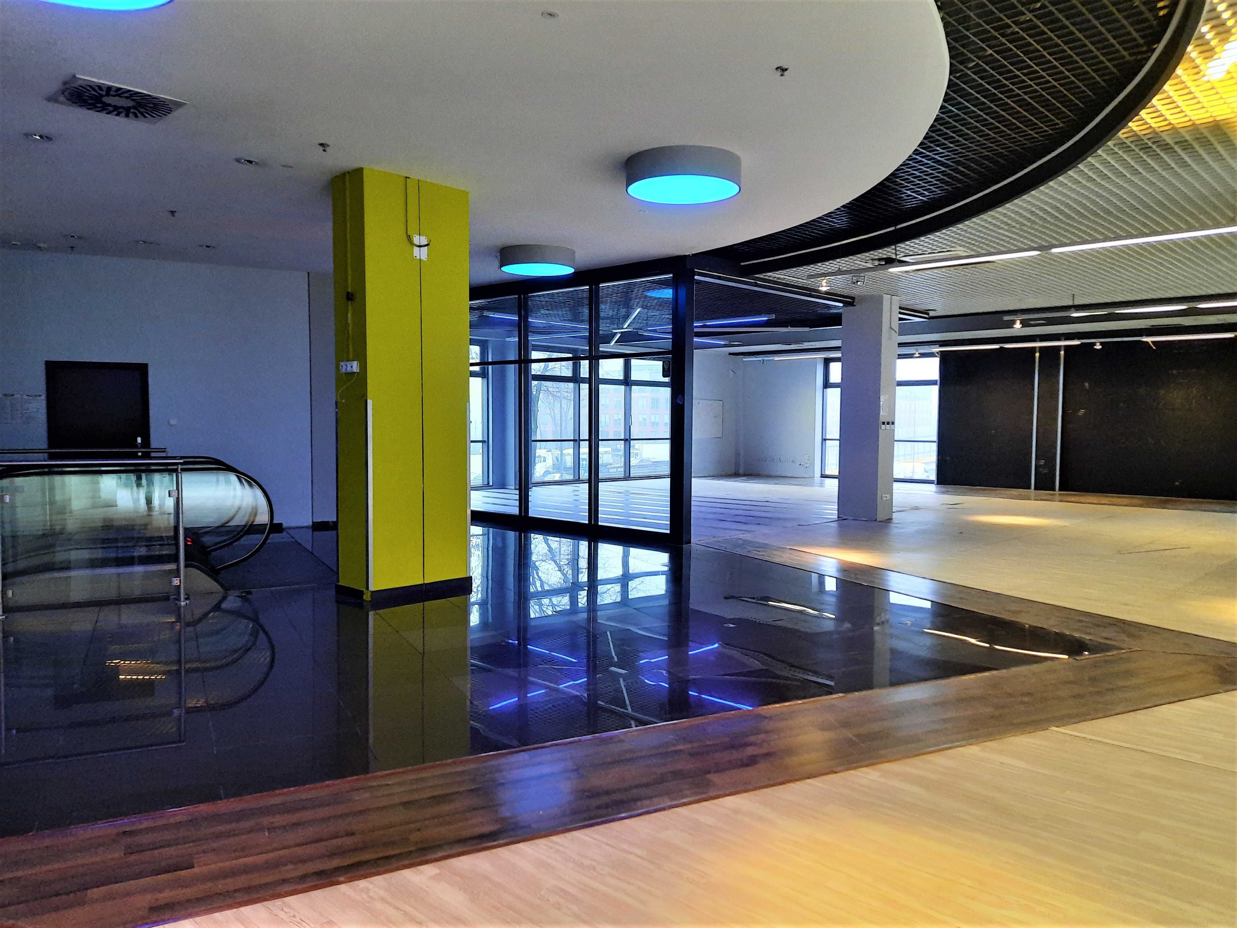 Lokal komercyjno-sportowy w CH King Square Kraków |930m2| + 57m2 dod.