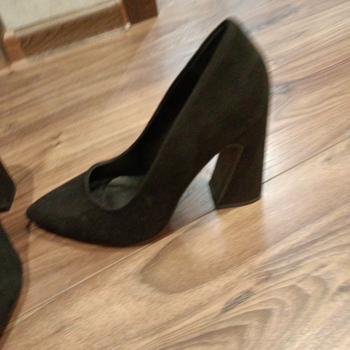 Buty na obcasie czarne wysoki obcas