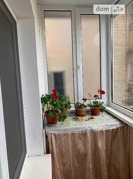 Продаж 3-х кімнатної квартири в гарному районі.№2887