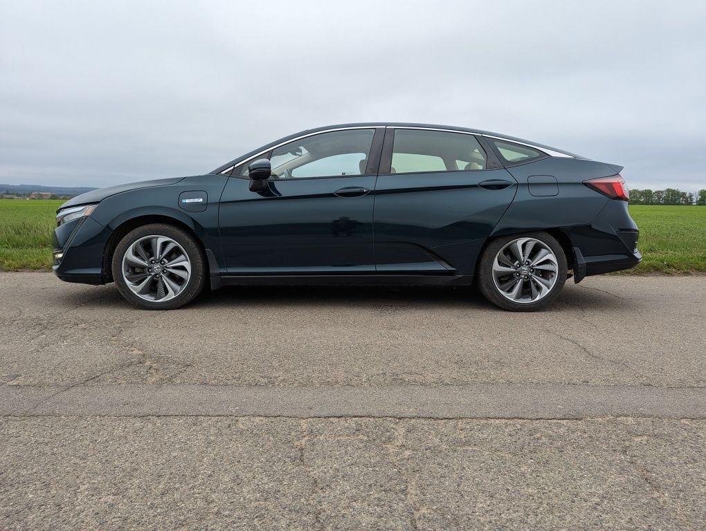 Хонда Кларіті Honda Clarity