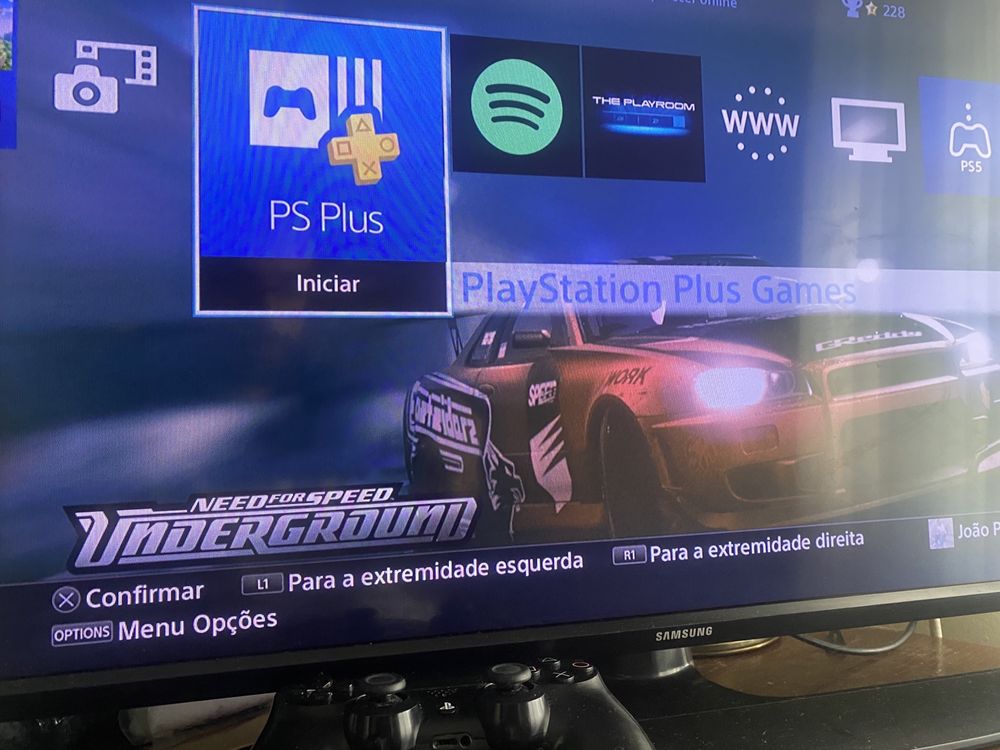 Ps4+comando e jogos