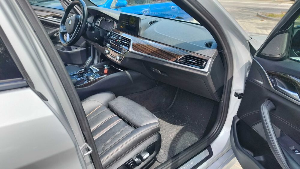 BMW g30 2018 plugin