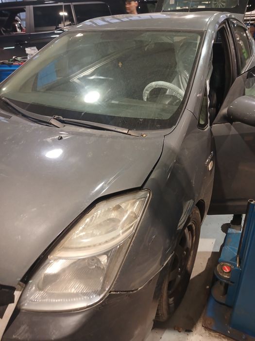 Тайота приус 2008р