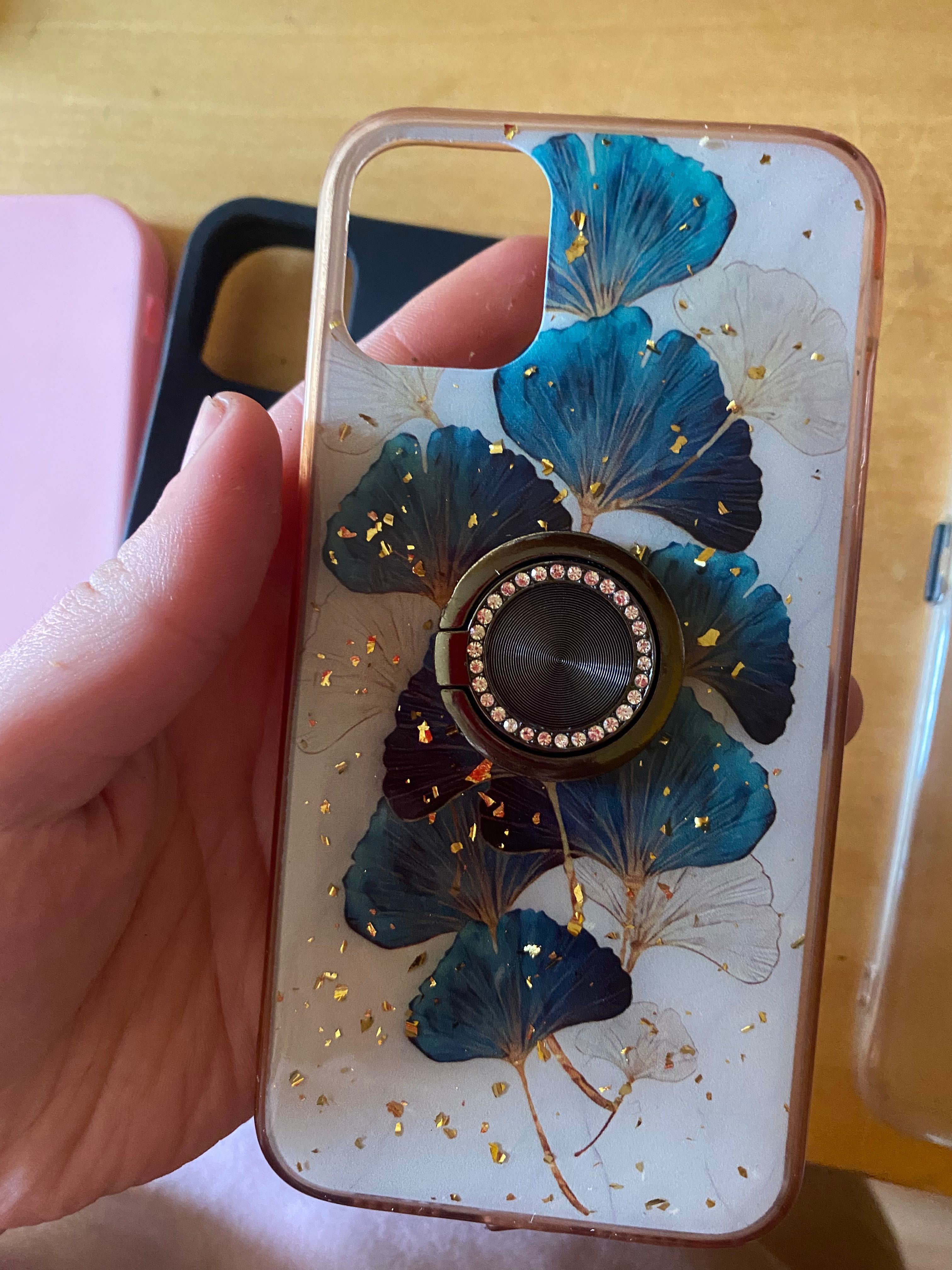 Sprzedam etui iphone 11