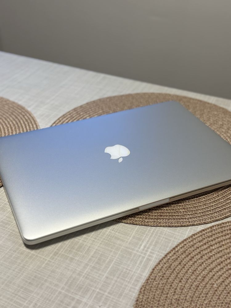 Продам Apple Macbook Pro, Retina, 15 inch