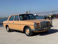 MERCEDES 220/8 1973