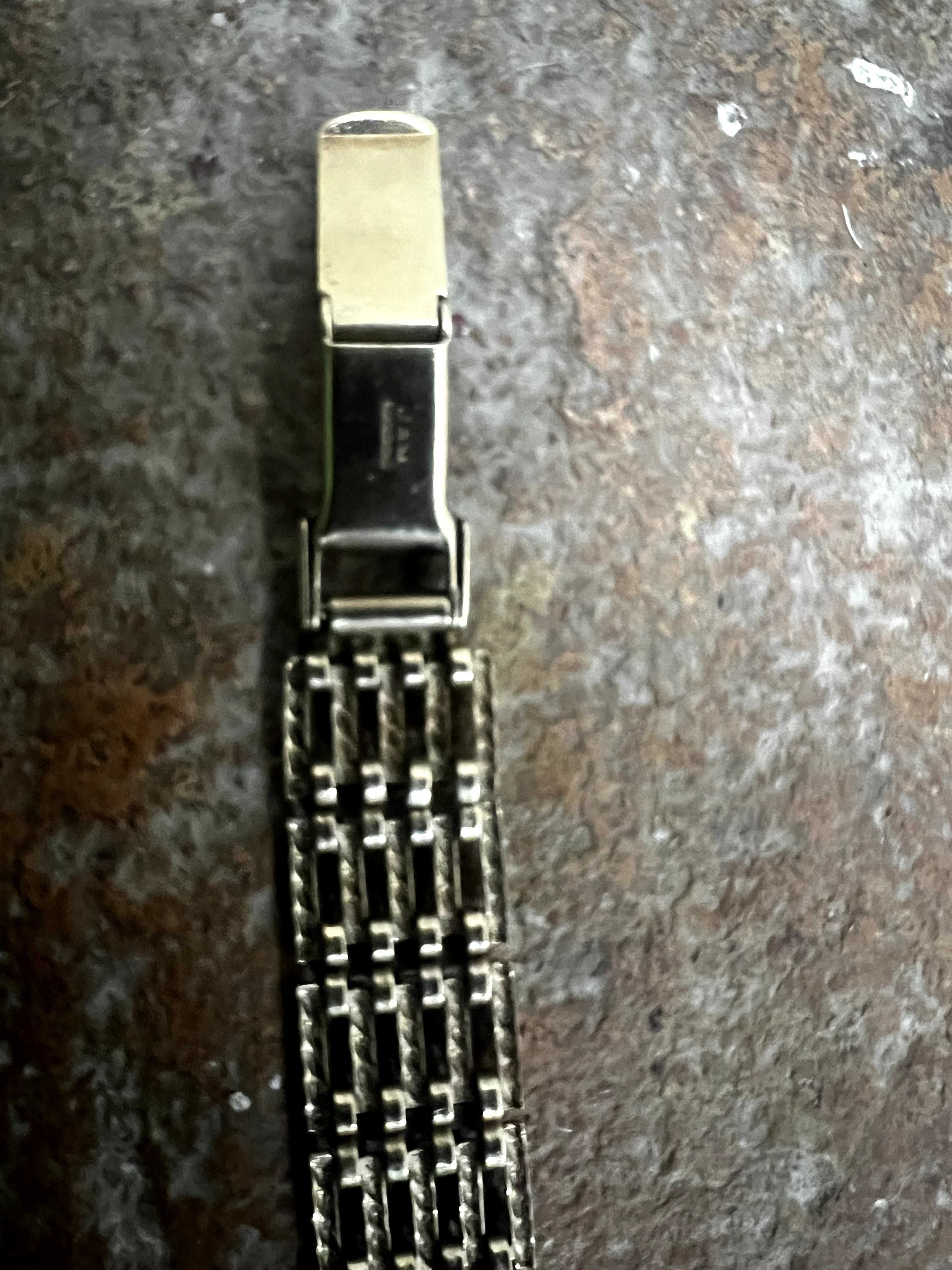 Rotary Swiss Quartz Ladies Watch – 9K Gold Case