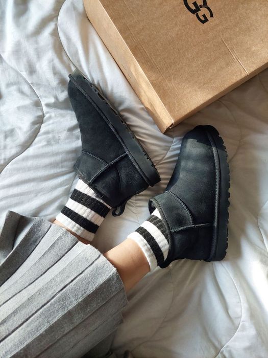 Угі Чоловічі UGG Ultra Mini Black (Замша) Size 39 Знижка